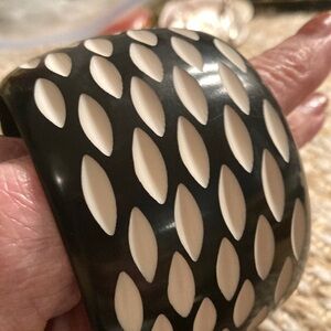 Chico’s  black and Cream Bangle Bracelet